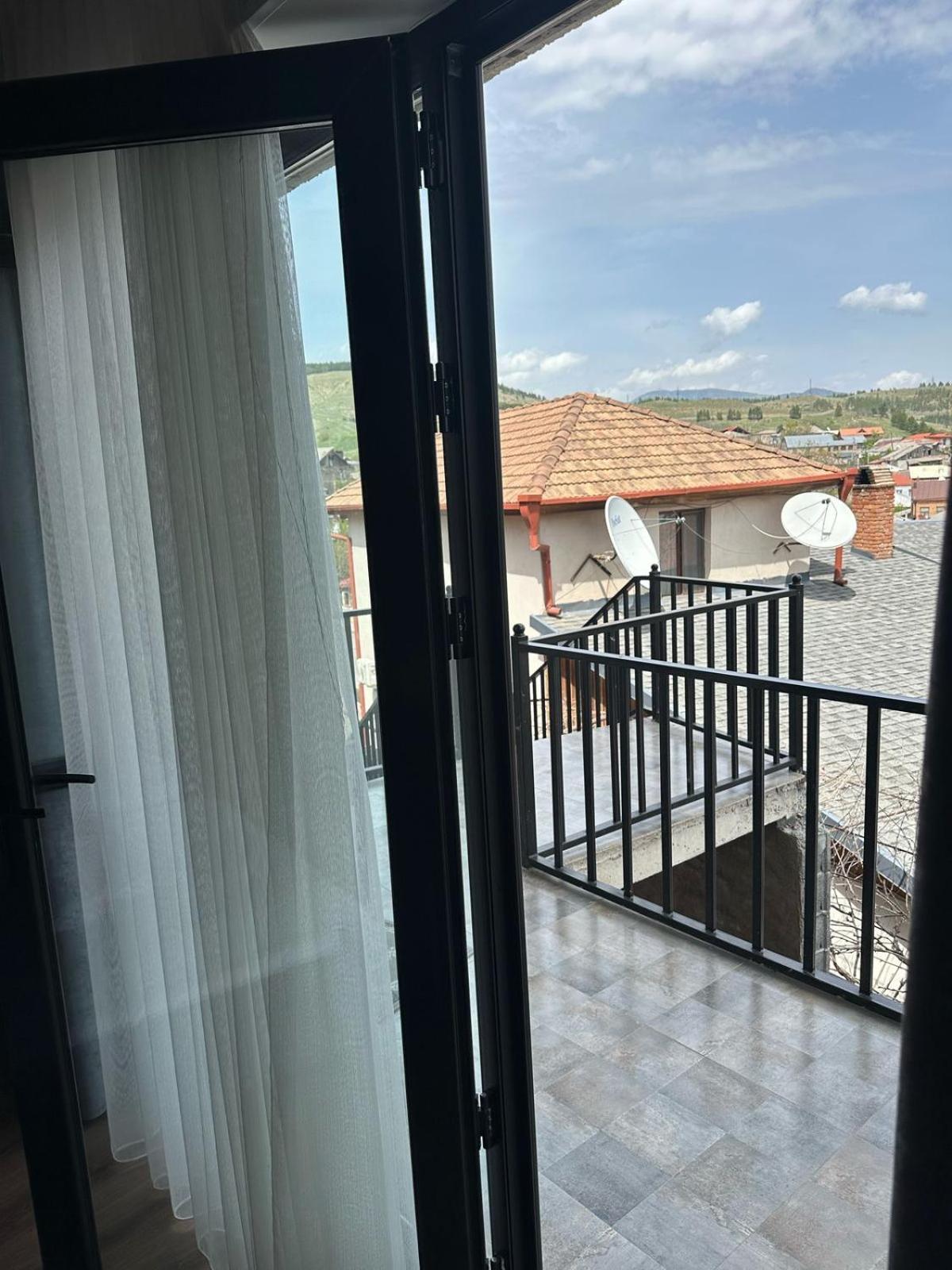 Hotel Terrace Rabath Achalziche Exterior foto